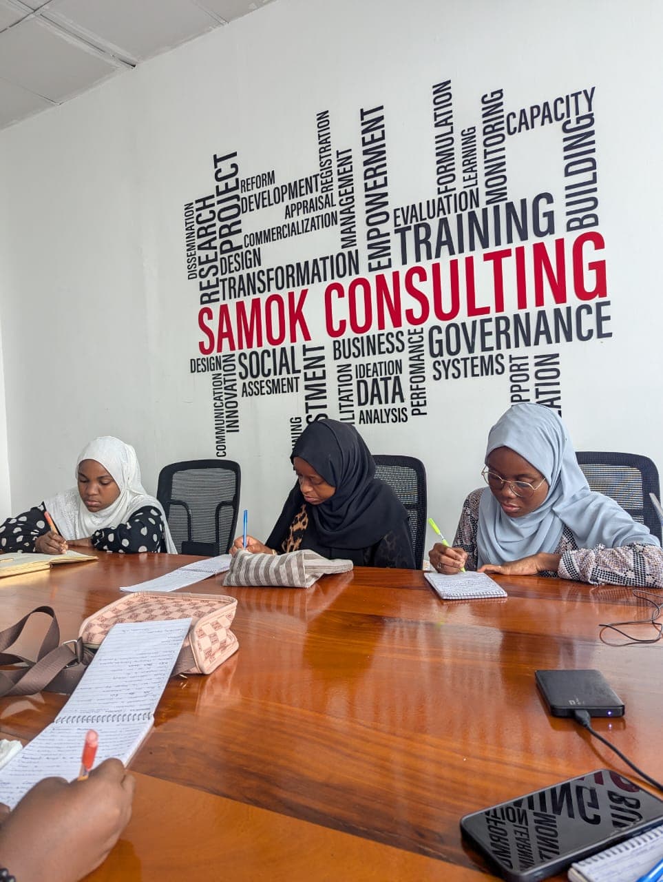 Dialogue session on enterprise development and entrepreneurship in progress